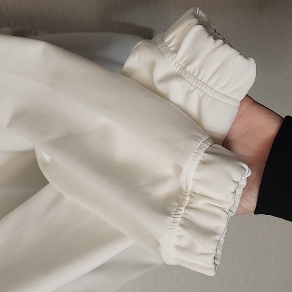 Old Navy Dynamic Fleece Oversized Half Zip - Picture 5 of 10